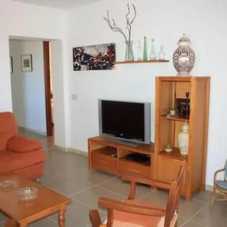 Nyaraló Laendliche Mit Eigenem Schwimmbad By Interhome *