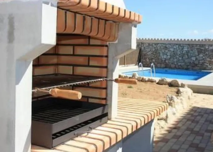 Сasa de vacaciones Laendliche Mit Eigenem Schwimmbad By Interhome